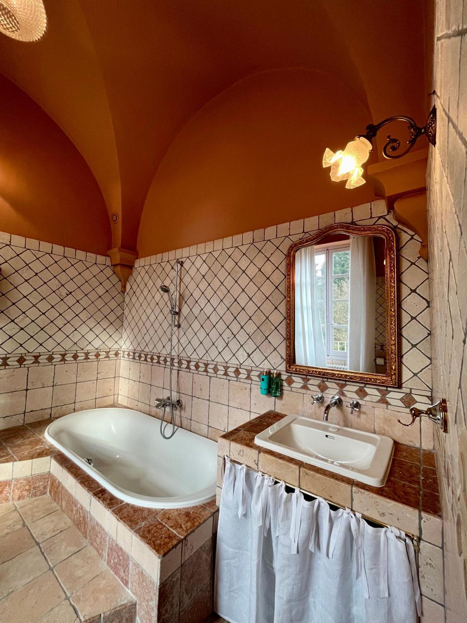 Chateau De Roquelune Pézenas Rum bild